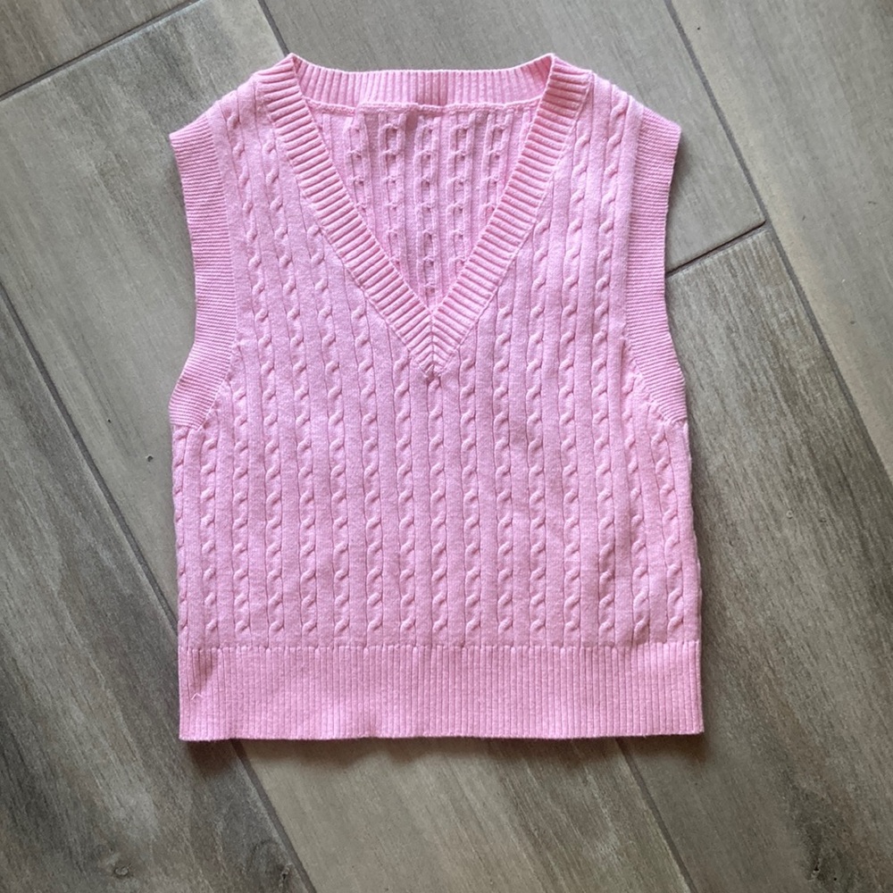Cropped Sweater Vest